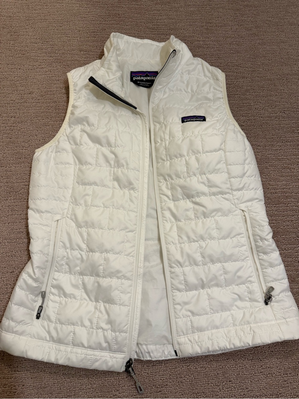 Patagonia Women's Off-White Quilted Packable Vest